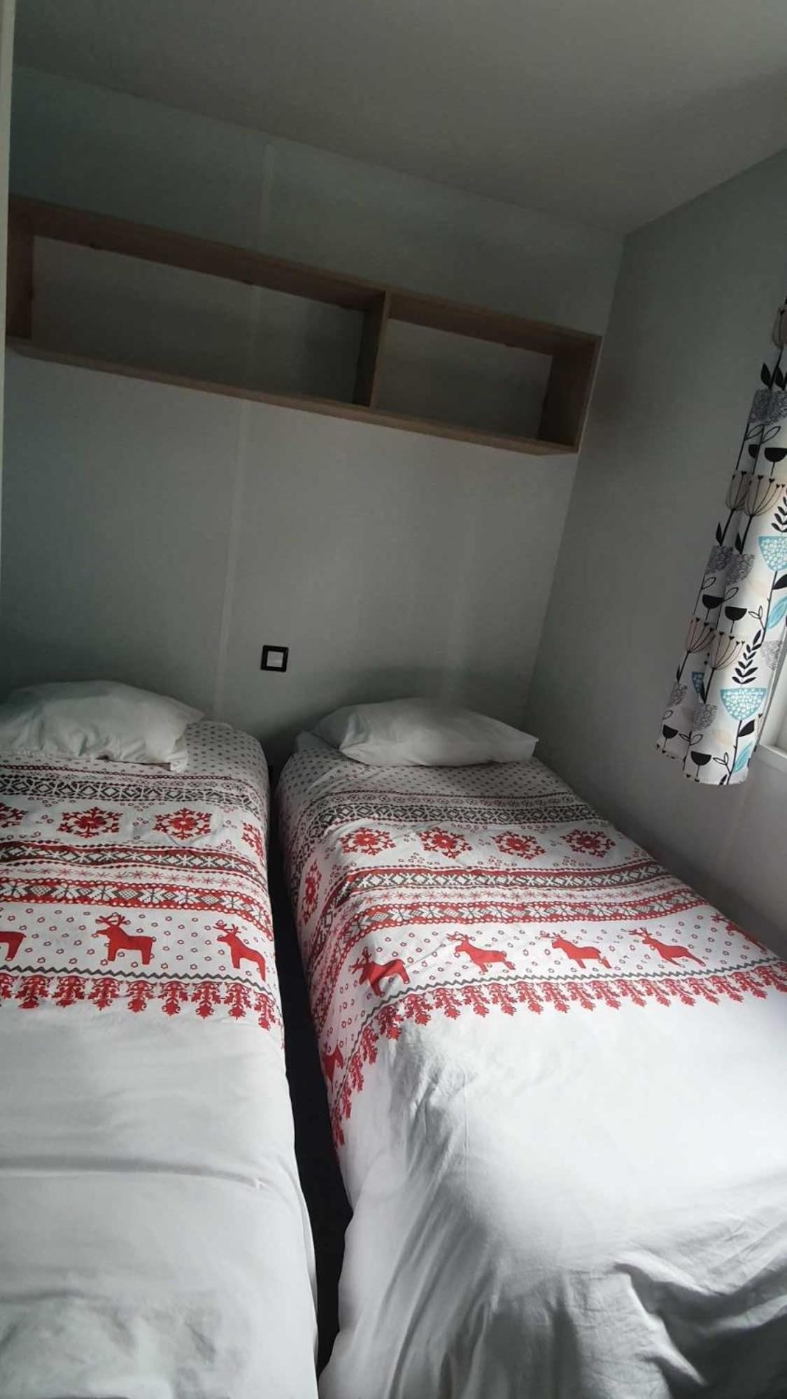 Camping L'Enclave Mobil-Home Estavar Экстерьер фото