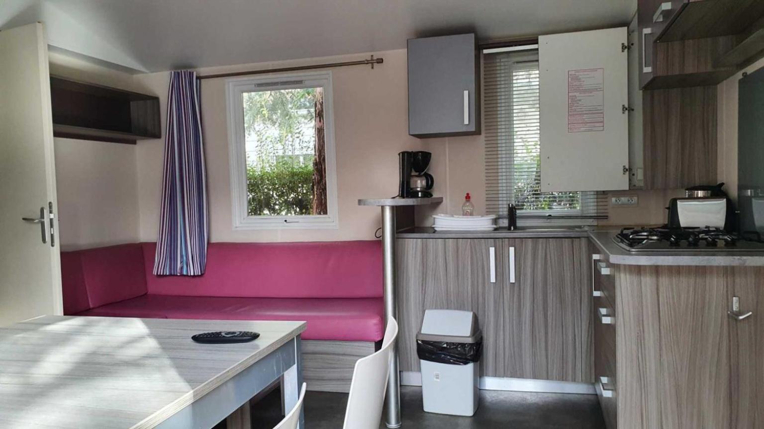 Camping L'Enclave Mobil-Home Estavar Экстерьер фото